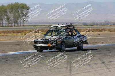 media/Oct-01-2022-24 Hours of Lemons (Sat) [[0fb1f7cfb1]]/10am (Front Straight)/